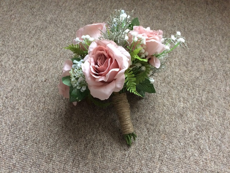 Wedding bouquet image 4