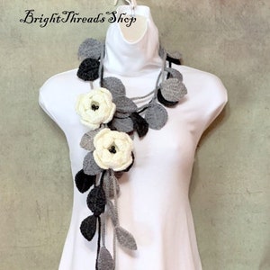 Elegant Gray Crochet Lariat, Crochet Flower Scarf, White Flowers Crochet Jewelry, Crochet Necklace