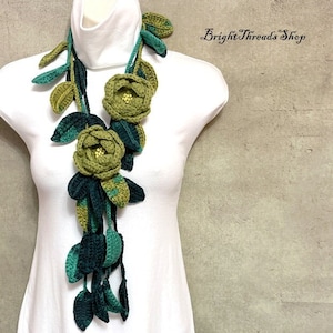 Elegant Green Crochet Lariat, Crochet Flower Scarf, Green Flowers Crochet Jewelry, Crochet Necklace