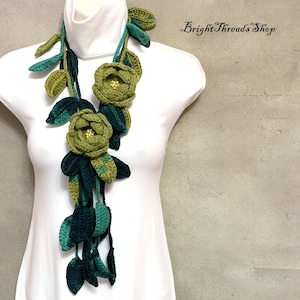 Green Crochet Flower Lariat Scarf: Beaded Floral Jewelry