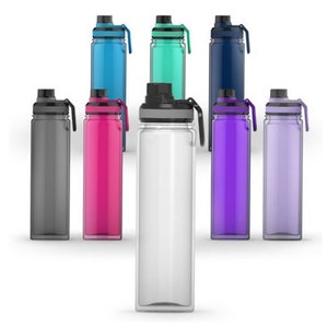 K&ouml;nnte beinhalten: Satz von acht Wasserflaschen in verschiedenen Farben, darunter Grau, Rosa, Wei&szlig;, Lila, Lavendel, Blau, Gr&uuml;n und Dunkelblau. Jede Flasche hat einen schwarzen Deckel mit einer Trageschlaufe.