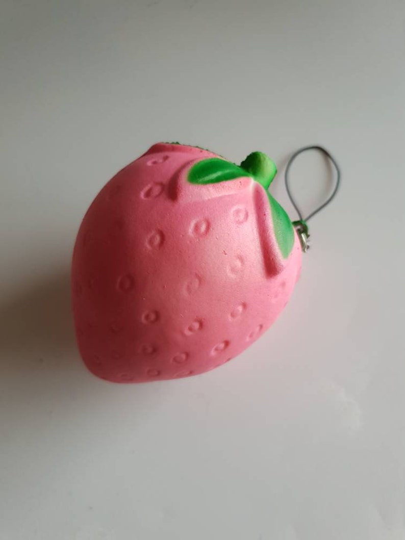 squishy strawberry jumbo