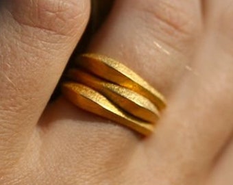 14K Gold Wedding Ring for Women, Wide Wedding Band, 18k Wedding Band, Statement Ring, Chunky Ring, Boho Gold Ring, Solid Gold Design ring