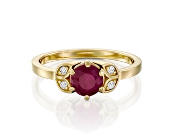 Ruby ring, Ruby engagement ring, 18K Gold Ring, Ruby promise ring, Diamond Engagement Ring, Delicate Engagement Ring,  Multi Stone Ring