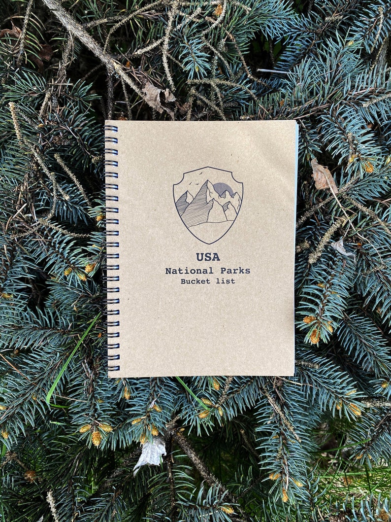 USA National Parks Bucket list journal image 1