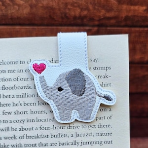 Embroidered Elephant Magnetic Bookmark: Faux Leather Book Lover Gift