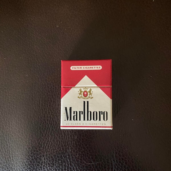 NEW Vintage 1996 Marlboro Mini Cigarette Box Stick Matches Philip Morris