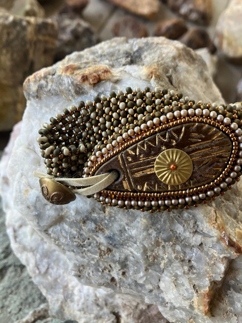 Heritage Weave Bracelet With Peanut Beads Kit Pattern Etsy heritage-weave-bracelet-with-peanut-beads-kit-pattern-etsy