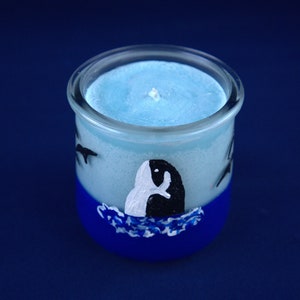Ocean&#39;s Breeze Orca Scented Candle