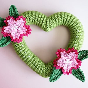 Crochet pattern heart with flowers - PDF file german