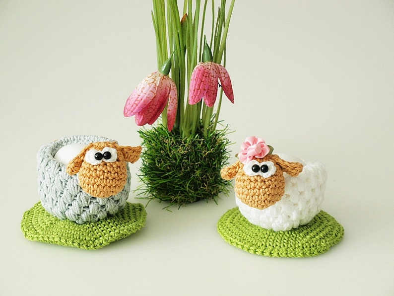 Crochet pattern egg cup sheep PDF file German image 3