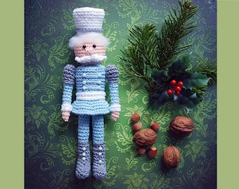 Crochet pattern Nutcracker - PDF file in German