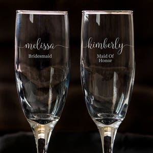 Set of 2 champagne flues,personalized names wedding toasts,Personalized Toasting Flutes, Engraved Wedding Champagne Glasses,Custom,Engraved.