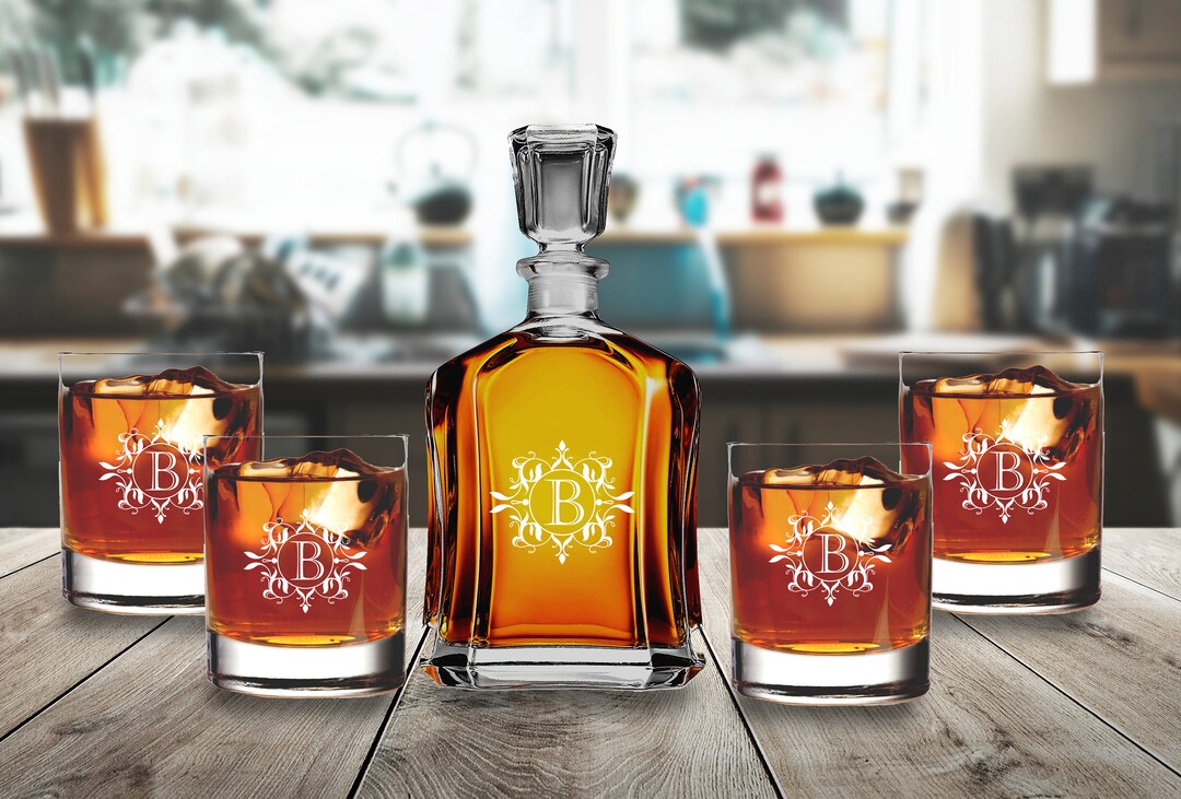 ウイスキーグラス付きデカンタセットをカスタマイズ、結婚祝いの