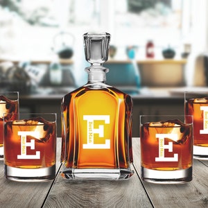 Regalo de boda para pareja, regalo de padrino, regalos de recién casados, regalo de inauguración de la casa personalizado, juego de decantador personalizado con vasos de whisky
