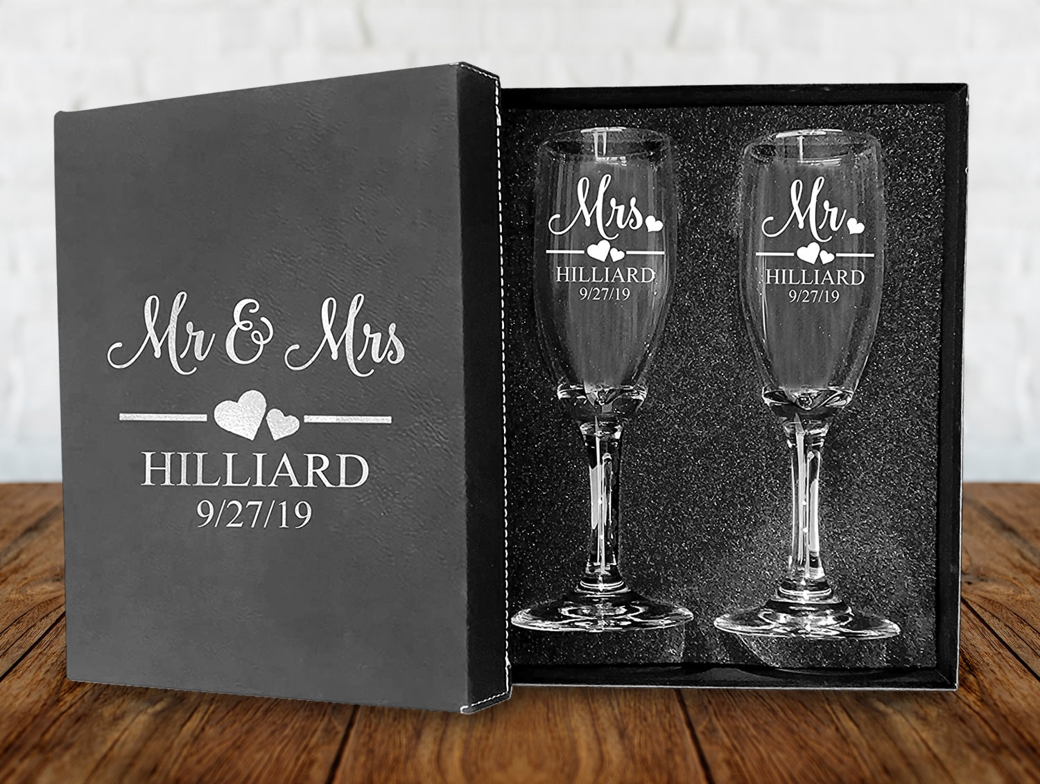 Mr and Mrs - Juego de 2 copas de champán para brindis de boda, grabadas con  láser, copas personalizadas grabadas para novia y novio