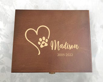 Caja conmemorativa personalizada para mascotas: recuerdo de madera grabado, acabado nogal