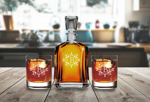 アンティークウッドラックセット デカンタとグラス付き アンティークウッドラックセット デカンタとグラス付き アンティーク