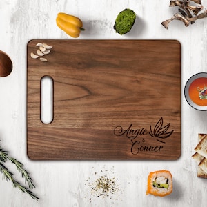 Tagliere in noce personalizzato, regalo di nozze, arredamento cucina, regalo di inaugurazione della casa, tagliere di coppia, tagliere, tagliere inciso