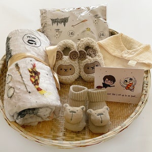 Harry Potter Baby Gift Set: Handmade Blanket & Crib Sheet, Shower Gift Box image 5