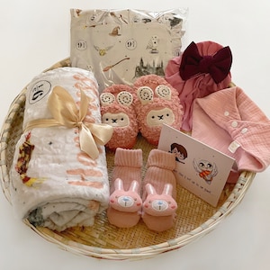 Harry Potter Baby Gift Set: Handmade Blanket & Crib Sheet, Shower Gift Box image 4