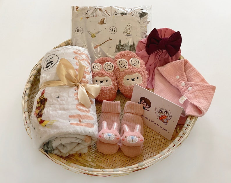 Harry Potter Baby Gift Set: Handmade Blanket & Crib Sheet, Shower Gift Box image 4