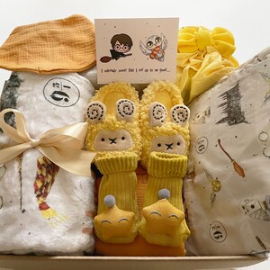 Harry Potter Baby Gift Set: Handmade Blanket & Crib Sheet, Shower Gift Box image 3