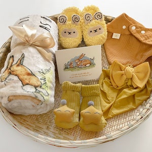 Zestaw prezentowy dla noworodka, pudełko prezentowe na baby shower, zgadnij jak bardzo cię kocham prezent dla dziecka do pokoju dziecięcego, prezent na baby shower, kocyk króliczek, prezent unisex