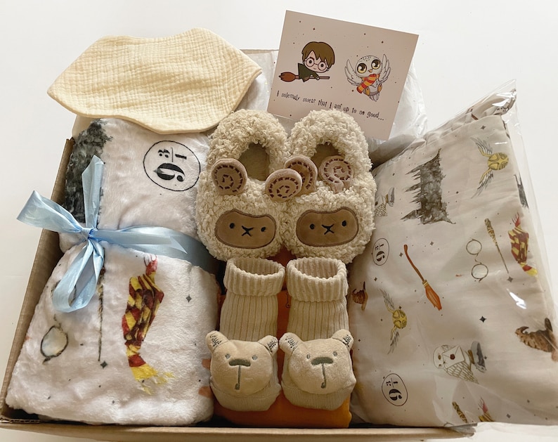 Harry Potter Baby Gift Set: Handmade Blanket & Crib Sheet, Shower Gift Box image 2