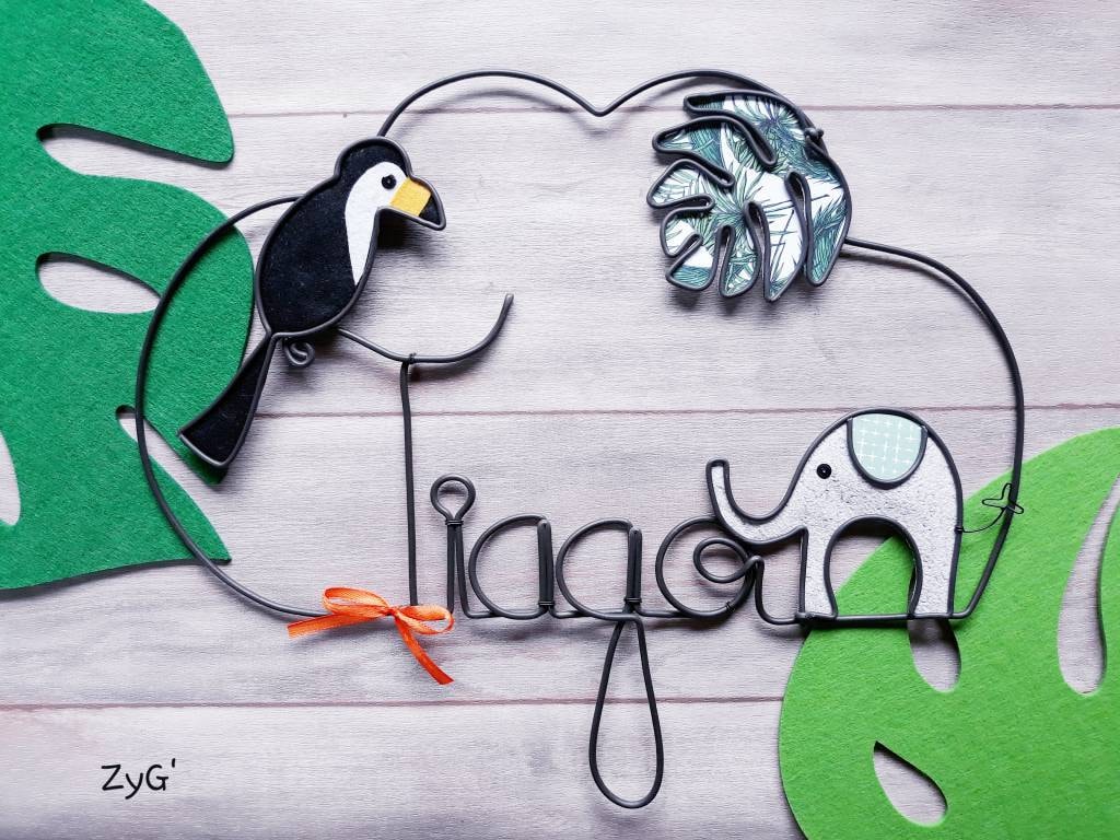 Prénom Enfant en Fil, Personnalisé, Plaque de Porte ou Déco Murale Pour Chambre d'enfant.