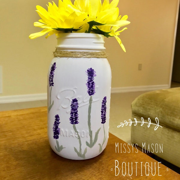 Lavender flower vase, flower vase, spring vase, lavender vase, mason jar vase, Mother's Day gift, rustic decor, gift for mom, spring decor.