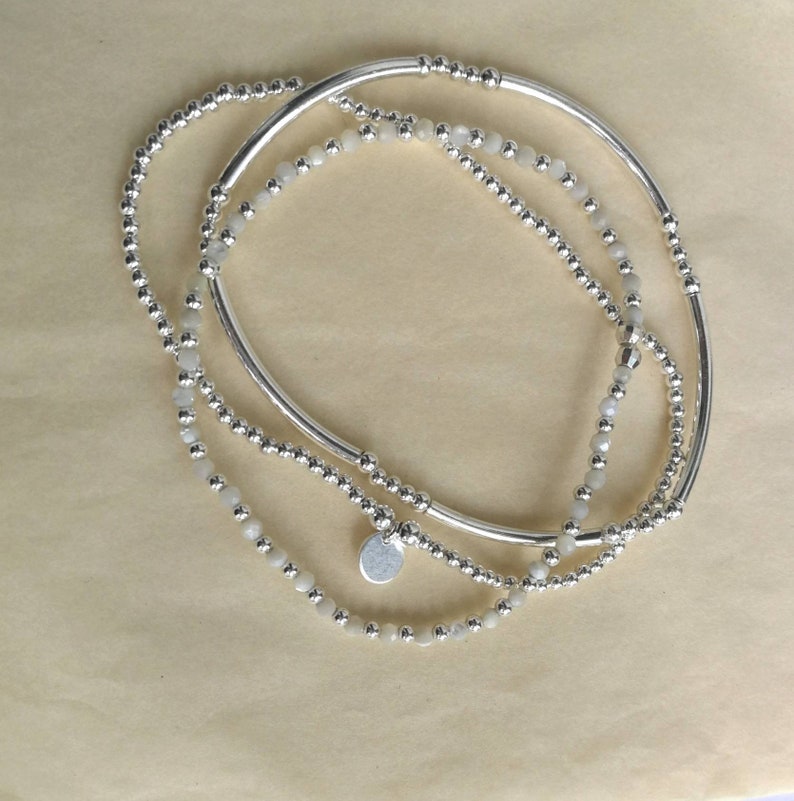 Set of three mother-of-pearl 925 silver elastic bracelets 画像 2