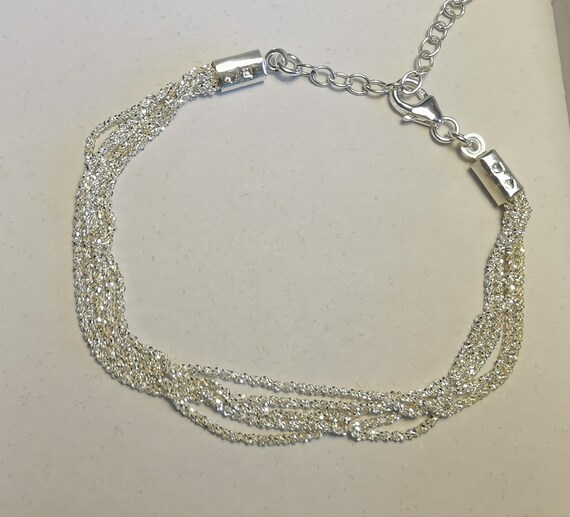 ＊韓国＊［MUCENT］MUCENT SINATURE CLIP BRACELET SILVER MUSINSA | MUCENT Signature Triple Chain Surgical Bracelet