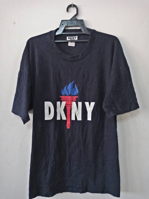 Vtg 90's DKNY T Shirt One Size Fits All 