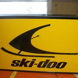 Ski-Doo Leuchtschild 59x38x5 cm