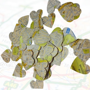 Coriandoli di carta mappa A-Z riciclata vintage