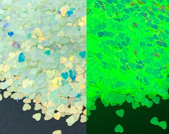 Glow In The Dark Heart Shape Glitter - Cosmetic Quality, Phosphorescent - Ideal for Tumblers, Art, Slime, and Romantic Crafts Halloween