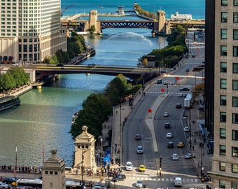 Chicago Photography | Lake Michigan | Chicago River | Fountain | Wacker Drive | Wall Art | Poster Photography | Poster Art | Gift