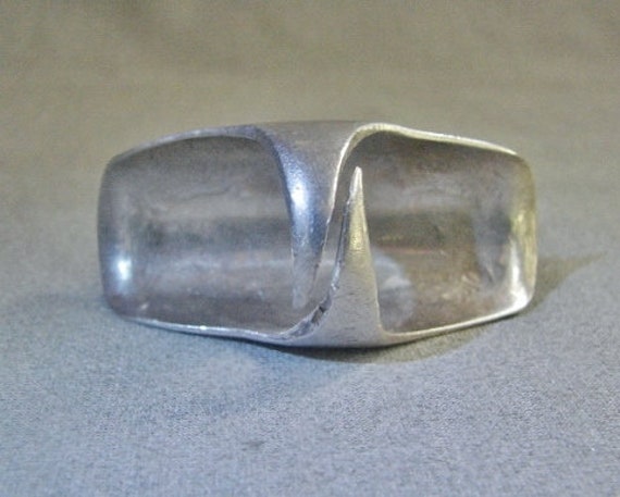 Large Chinese Silver Lapis Lazuli and Coral Ring … - image 5