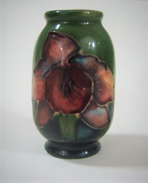 Mini Moorcroft Vase 2 1 8 Flower On Green And Blue Etsy