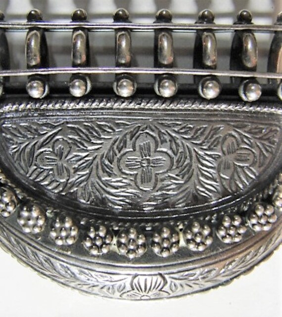 Gorgeous SS Pendant, Half Circle Shape with Flora… - image 5