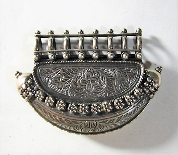 Gorgeous SS Pendant, Half Circle Shape with Flora… - image 1