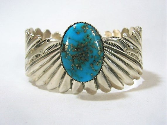 Striking Vintage Zuni Coral Sterling Native American Jewelry Silver Waatsa Ring Striking Vintage Zuni Coral Sterling Native American Jewelry Silver Waatsa Ring