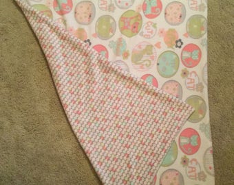 60 x 46 fleece throw blanket with pink, gray and green