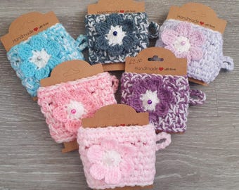 Gehäkelte Tasse hug /cup gemütlich