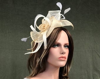 Headband Swing Ivory -White. Wedding woman hat. Bibi ceremony . Mini hat . Hairdressing accessory.