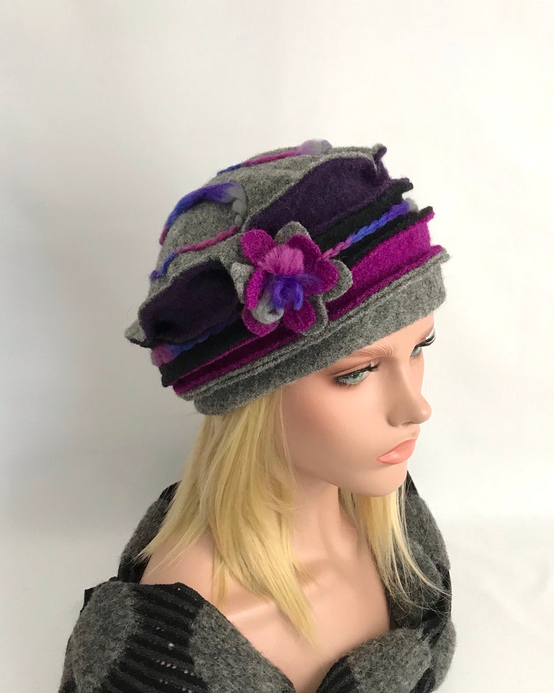 Chapeau Femme . Chapeau Anais Gris-Violet-Fuchsia en laine bouillie . Chapeau d'hiver . Bonnet en laine . Toque . image 8