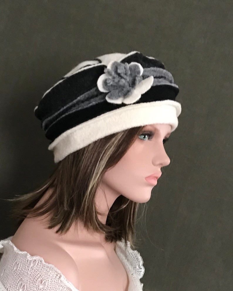 Chapeau Anais Ivoire-gris-noir. Chapeau femme. Bonnet dhiver. Toque en laine bouillie. image 1