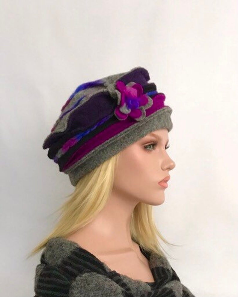 Chapeau Femme . Chapeau Anais Gris-Violet-Fuchsia en laine bouillie . Chapeau d'hiver . Bonnet en laine . Toque . image 6