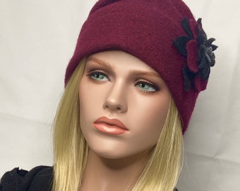 Burgundy Emie women's hat. Winter hat. Women's hat. Winter hat.